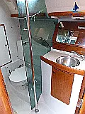 Sun Odyssey 35-2 Cabin - Head