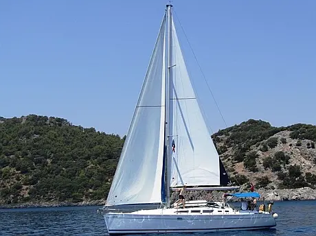 Sun Odyssey 43 - External image