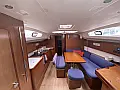 Oceanis 43 - Interior image